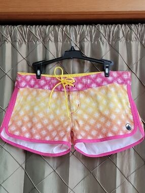 EUC- Liquid Force Women’s Board Short